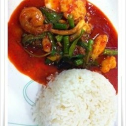 ผัดพริกเเกงทะเล าาดข้าว