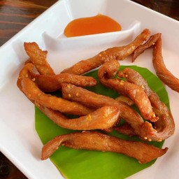 หมูแดดเดียวทอด