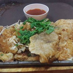 หอยทอดกะทะร้อน