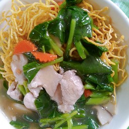 ราดหน้าปลาหมึกเด็ดสุดๆ