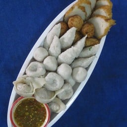 ลูกชิ้้นรวมลวกจิ้ม