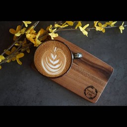 คาราเมล ลาเต้ ร้อน