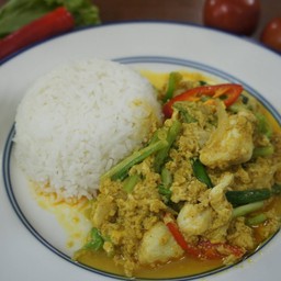 ข้าวเนื้อปูผัดผงกระหรี่