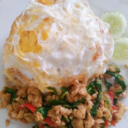 กะเพราหมูสับ+ไข่ดาวหอมๆต้องจัด