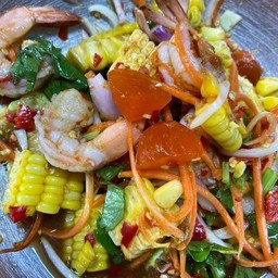 ยำข้าวโพดกุ้งสุกไข่แดง ปลาร้า