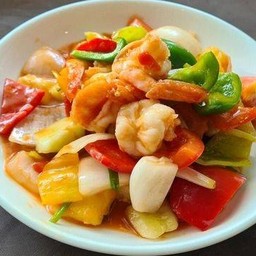 ผัดเปรี้ยวหวาน