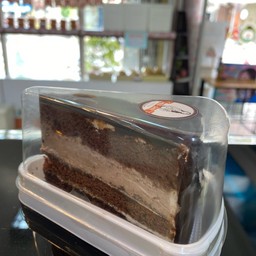 เค้กช็อกโกแลตนมสด