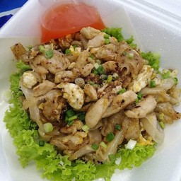 คั่วไก่ เส้นใหญ่