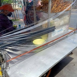 ก๋วยเตี๋ยวลูกชิ้นปลาหน้าซอย125