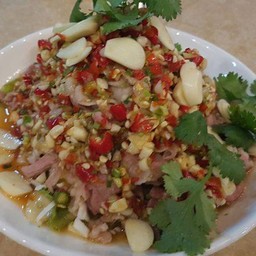 หมูบักนาว