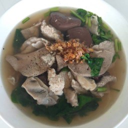 ป้าวี โจ๊กเจ้าเก่ารินทร์ทอง