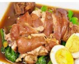 ขาหมูพะโล้เป็นกับข้าว