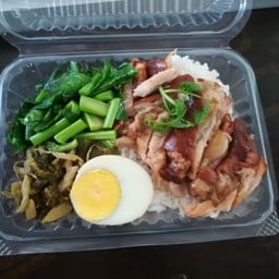 ขาหมูเตาถ่าน เจ้พร