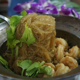 กุ้งอบวุ้นเส้น