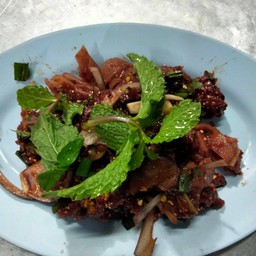 ก้อยเนื้อมะนาว