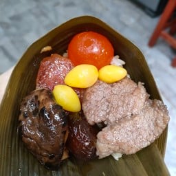 ขนมจีน  ไก่กะทิแม่แดง สาขาซอยเสือใหญ่อุทิศ ซอยเสือใหญ่อุทิศ