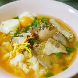 ข้าวต้มหมู เครื่องใน