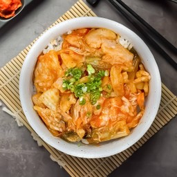 ข้าวหน้าผัดกิมจิ