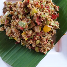 ตำแซ่บปากเปิด (ตรงข้ามประตู ร.รวัดดอนเมือง)