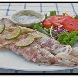 ปลาหมึกย่าง