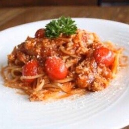 สปาเก็ตตี้ซอสหมู