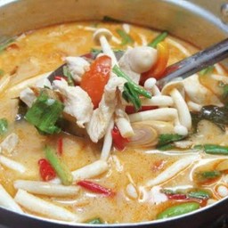 ต้มยำไก่น้ำข้น,