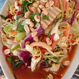 ยำมาม่า