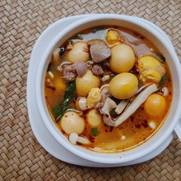 ต้มแซบไข่อ่อน