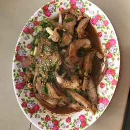 น้ำตกหมู