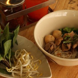 แดก อะ ไร  ( Daek A Rai )