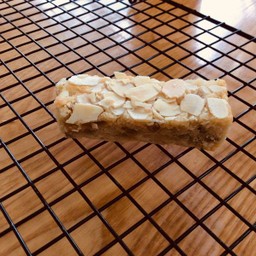 Ginger Almond Bar