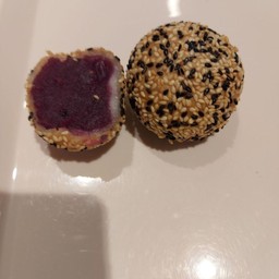 ดังโงะ มันม่วง