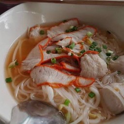 ก๋วยเตี๋ยว