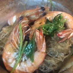 กุ้งอบวุ้นเส้น