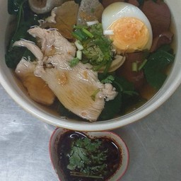ต้มเลือดหมูต้มยำ