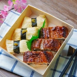 C ชุดกล่องอุนายูบะนิกิริ Unayuba Nigiri