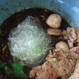 วุ้นเส้นน้ำตกเนื้อ