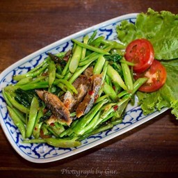 ผัดคะน้าปลาเค็ม