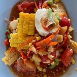 ตำข้าวโพดไข่เค็ม