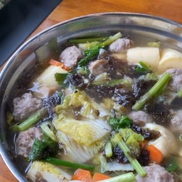 ต้มจืดเต้าหูหมูสับสาหร่ายทะเล(หม้อไฟ)