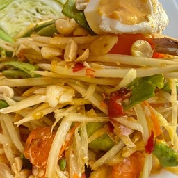 ส้มตำ ไทยไข่เค็ม  Som tum thai Kai-kem
