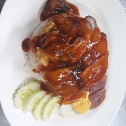 ชายสี่ บะหมี่เกี๊ยว ชัยพรวิถี