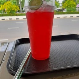 ก๋วยเตี๋ยวเรือหน้าศาล