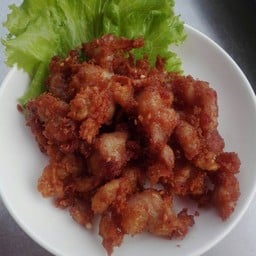 หมูทอดกระเทียม ตลาดเย็น หนองแวง