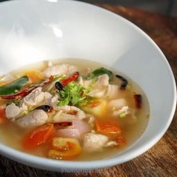 ต้มแซบหมู