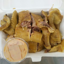 ไก่.นายกว้าง