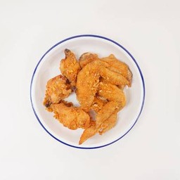 ปีกไก่ทอดน้ำปลา