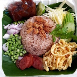 ข้าวคลุกกะปิ