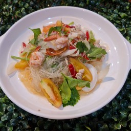 ยำวุ้นเส้นหมูสับหมูยอ