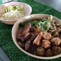 เจ้ไล ไก่มะระ